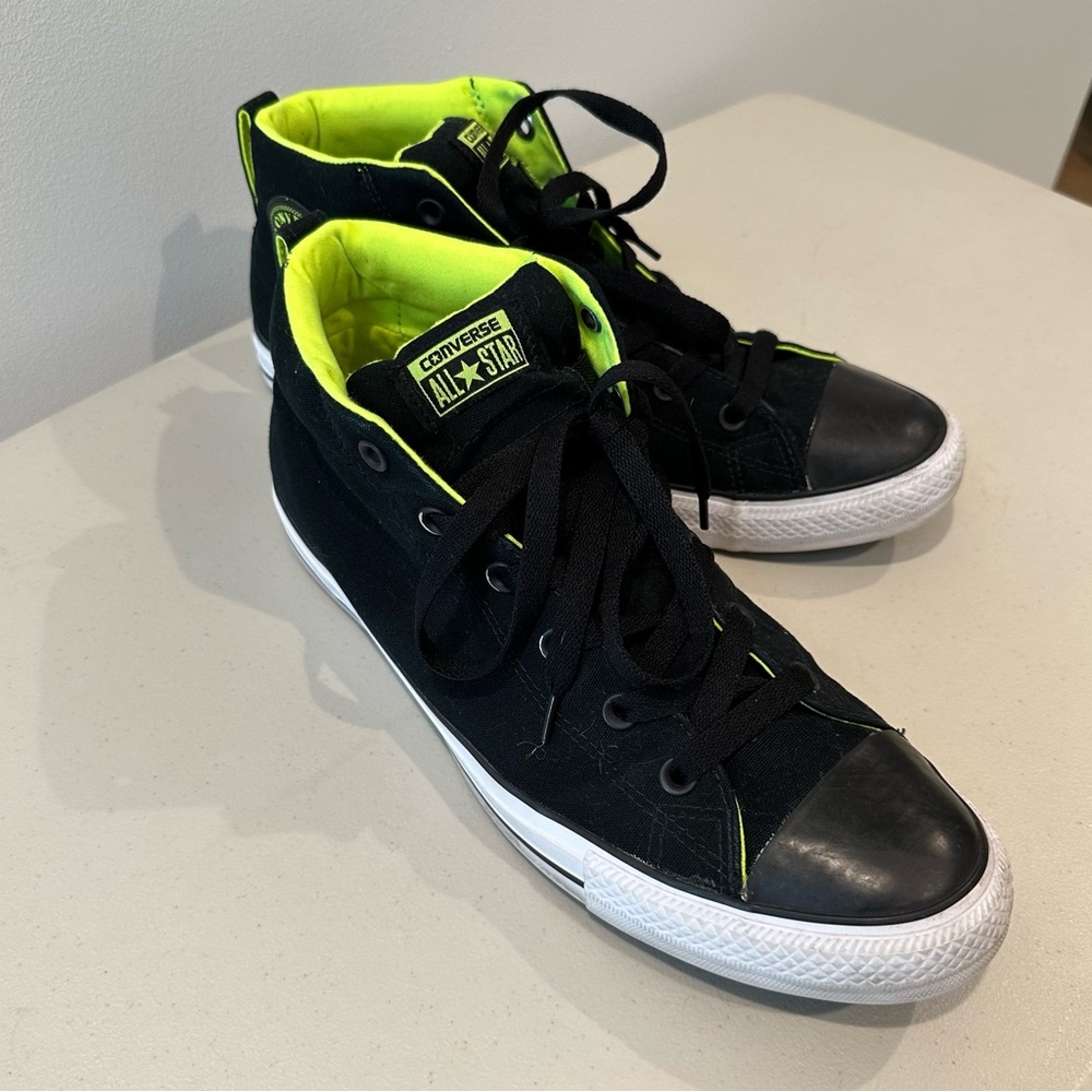 Converse Chuck Taylor All Star Street Mid Men's 11.5 Black Volt Green 154881F